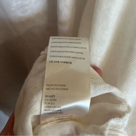 NWT We the Free White High Low Hem Stripe Statement Cuff Oversized Top Small - Picture 6 of 7